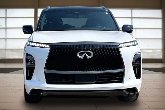 Used 2026 Black INFINITI AUTOGRAPH image 3