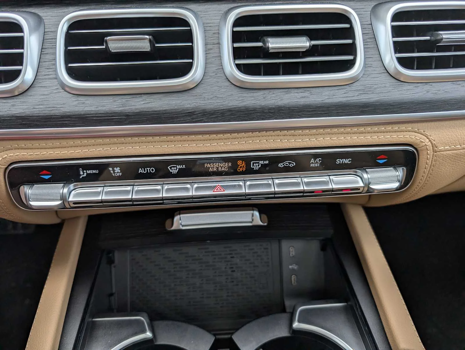 2026 Mercedes-Benz GLE GLE450 - Photo 28