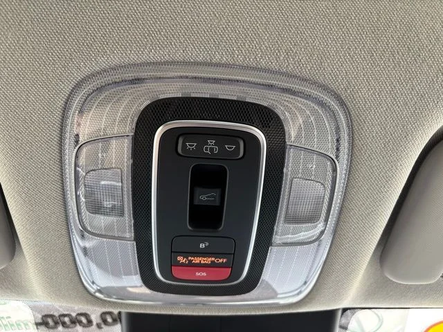 Used 2025 Amazon Gray Hyundai SEL Convenience image 30