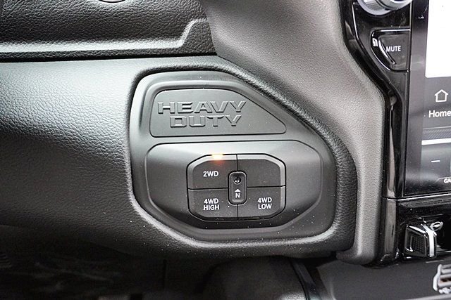 New 2026 Bright White Clear-Coat Exterior Paint RAM Laramie image 39