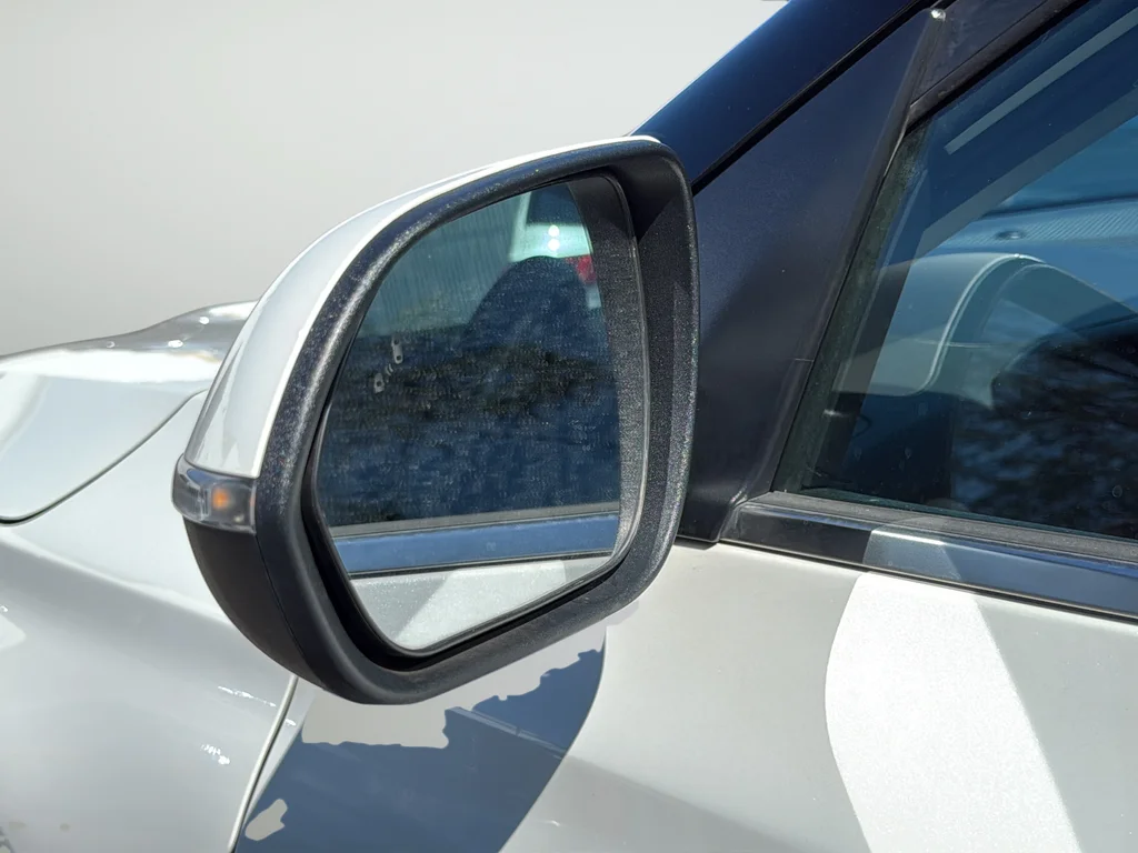 Certified Used 2024 White Kia SX image 10