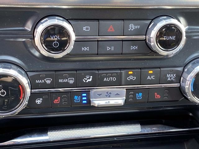 Used 2025 White Ford King Ranch image 20