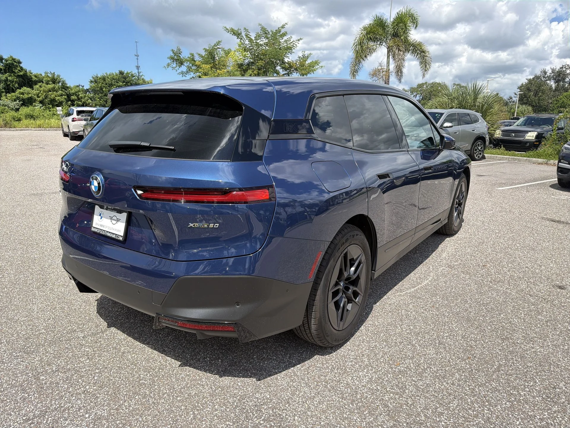 Certified Used 2023 Blue BMW xDrive50 image 5