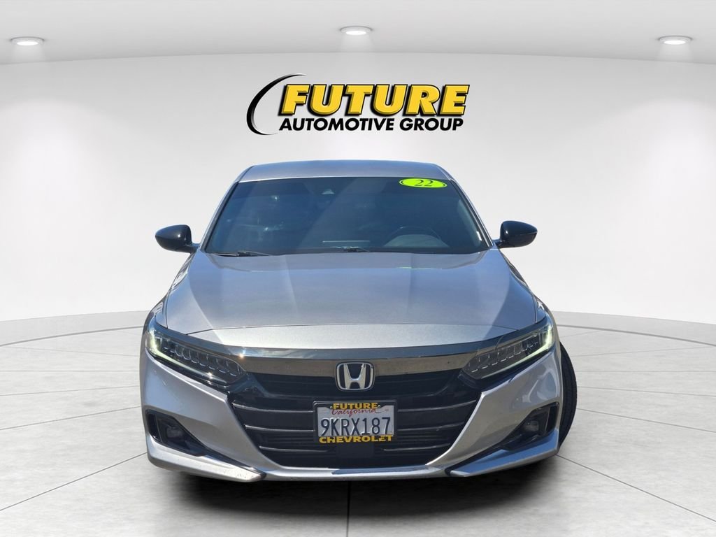Used 2022  Honda Sport image 2