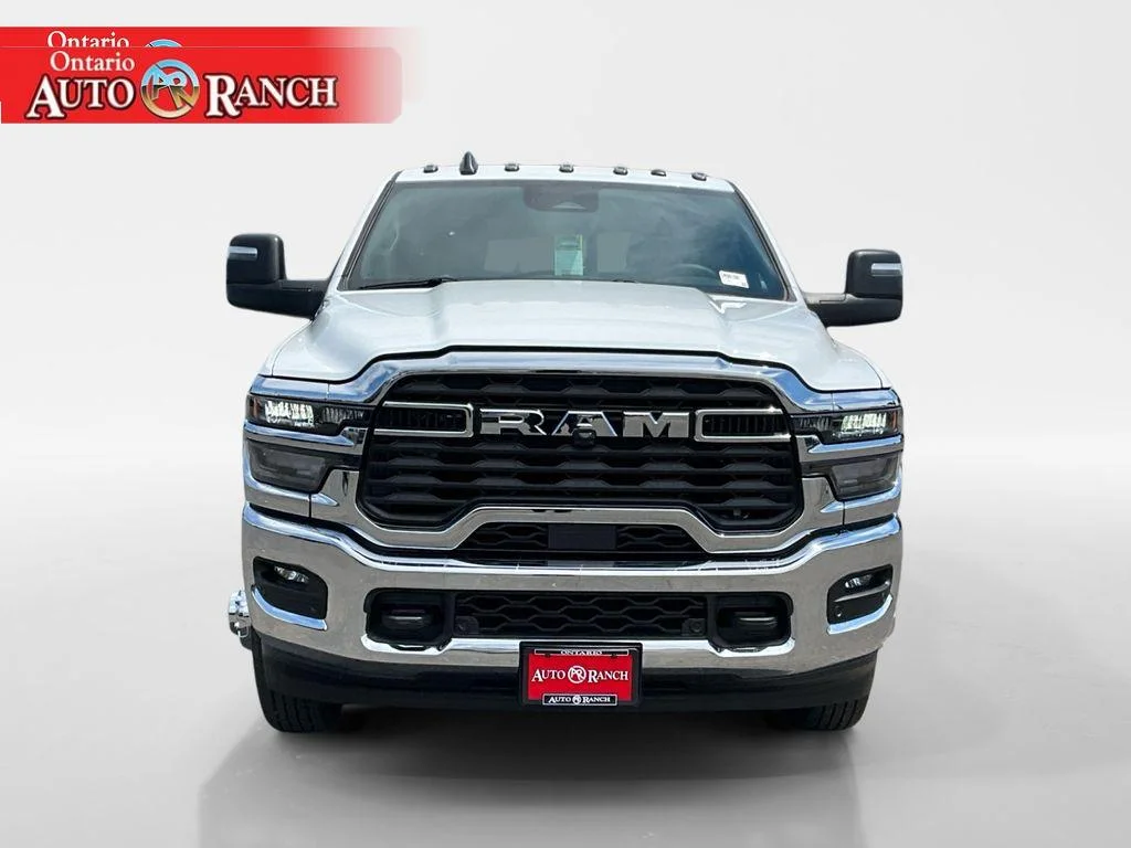 New 2026 Bright White Clear-Coat Exterior Paint RAM Tradesman image 8