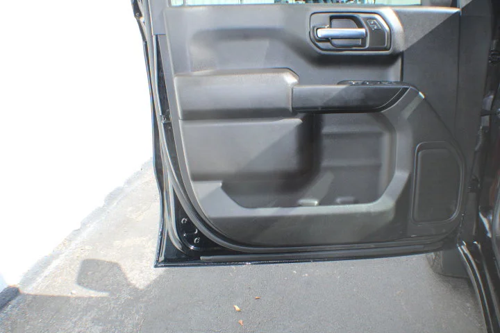 Used 2024 Black Chevrolet Custom image 6