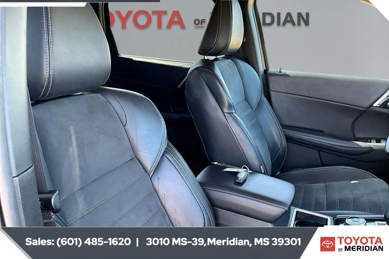 Used 2024 Black Diamond Mitsubishi SE image 6