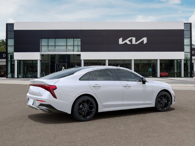 New 2027 Snow White Pearl Kia GT-Line image 6