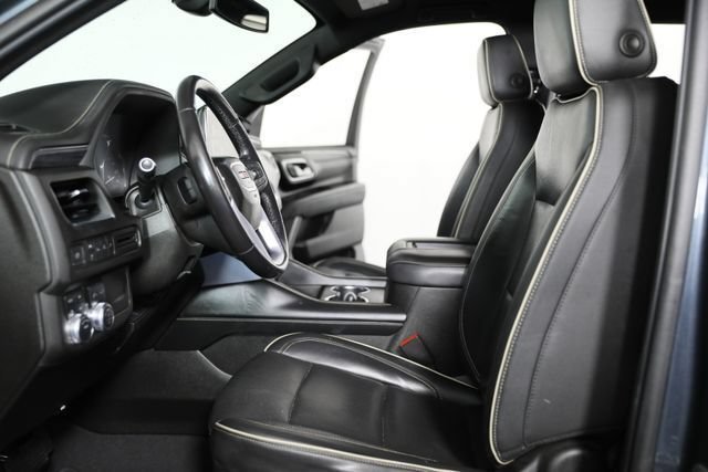2021 GMC Yukon SLT - Photo 16
