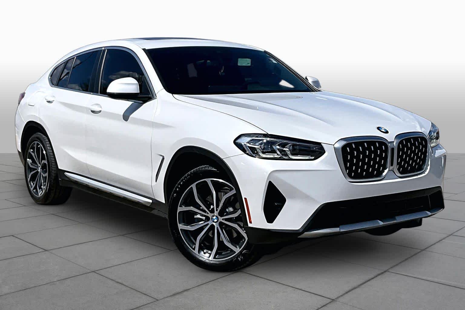 Pre-Owned 2023 BMW X4 XDrive30i