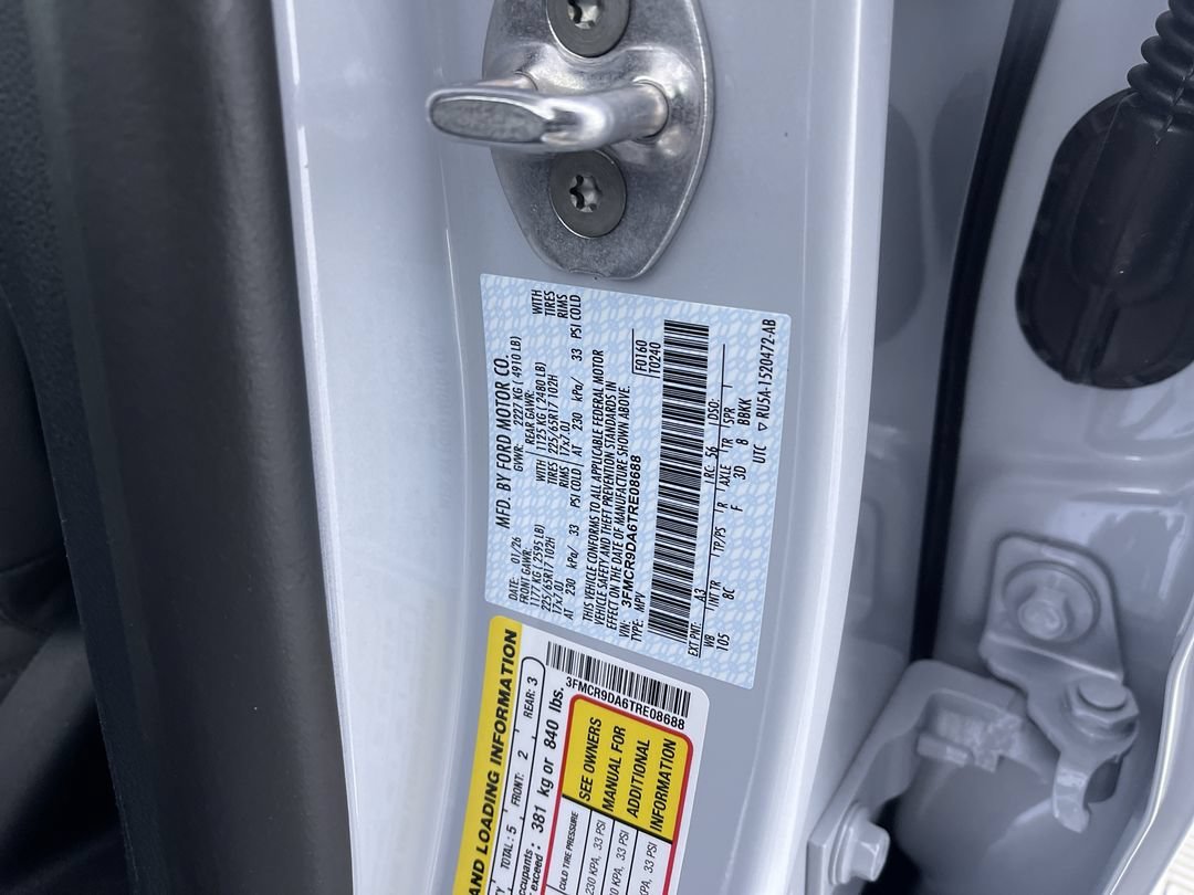 Used 2026 Space White Metallic Ford Badlands image 12
