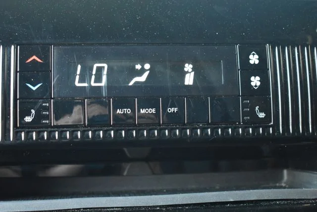 Used 2024 White Jeep Series III image 18