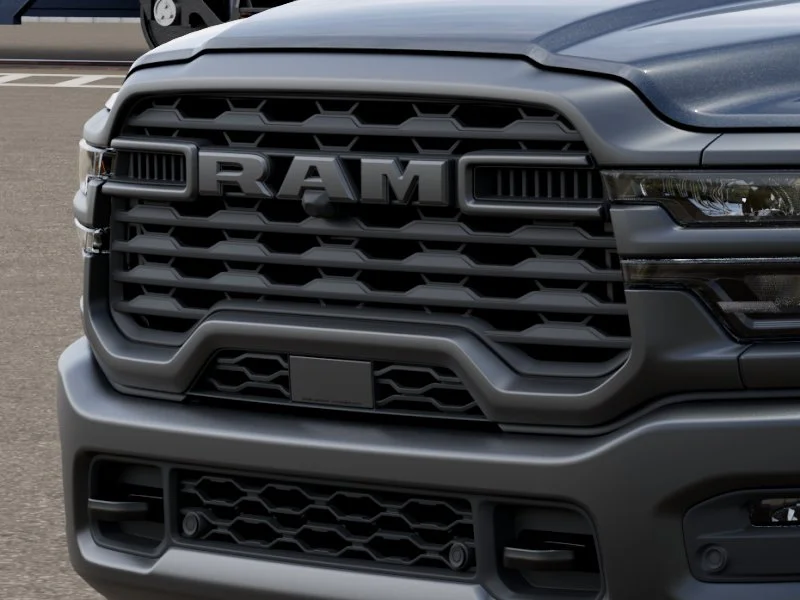 New 2026 Diamond Black Crystal Pearl-Coat Exterior Paint RAM Tradesman image 7