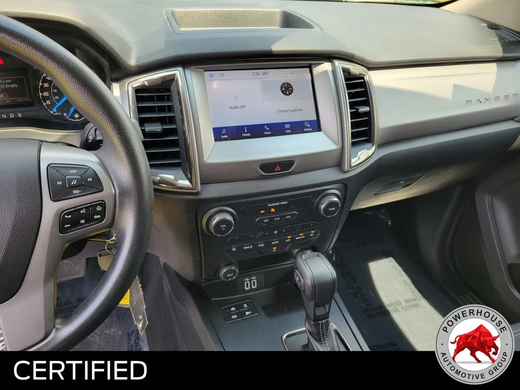 Used 2020 White Ford XLT image 17