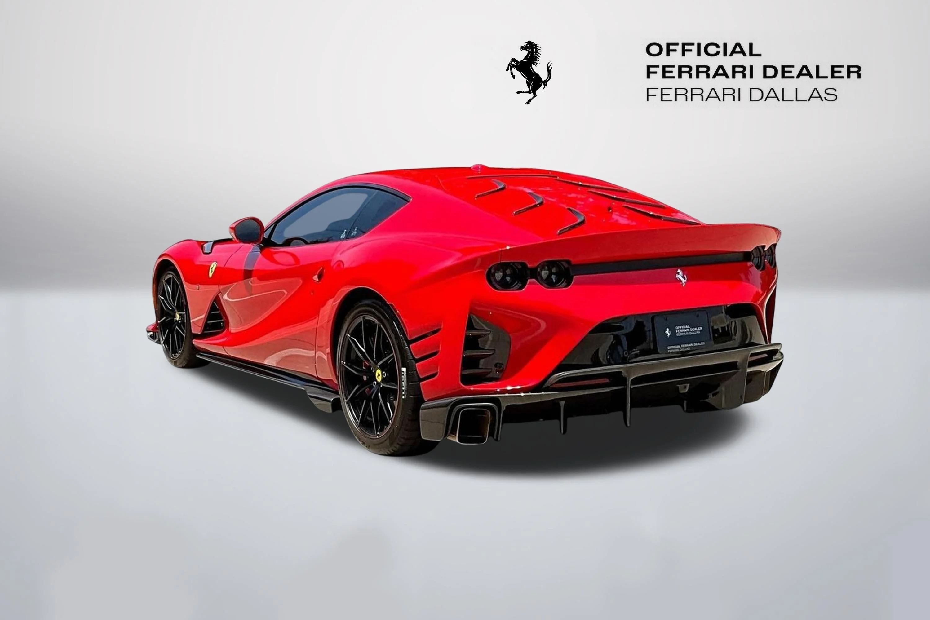 Used 2022 Rosso Corsa Ferrari  image 5