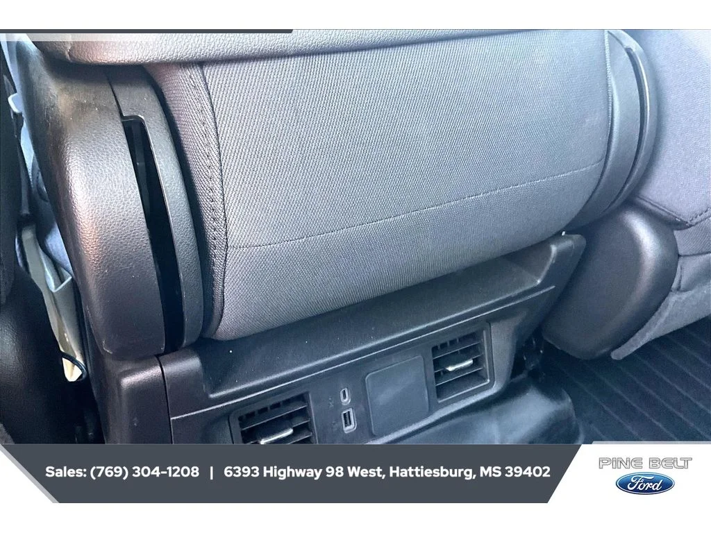 Used 2024 Summit White Chevrolet Custom image 25