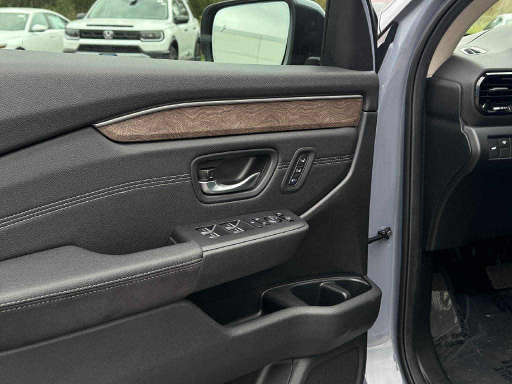 2026 Honda Pilot Elite - Photo 7