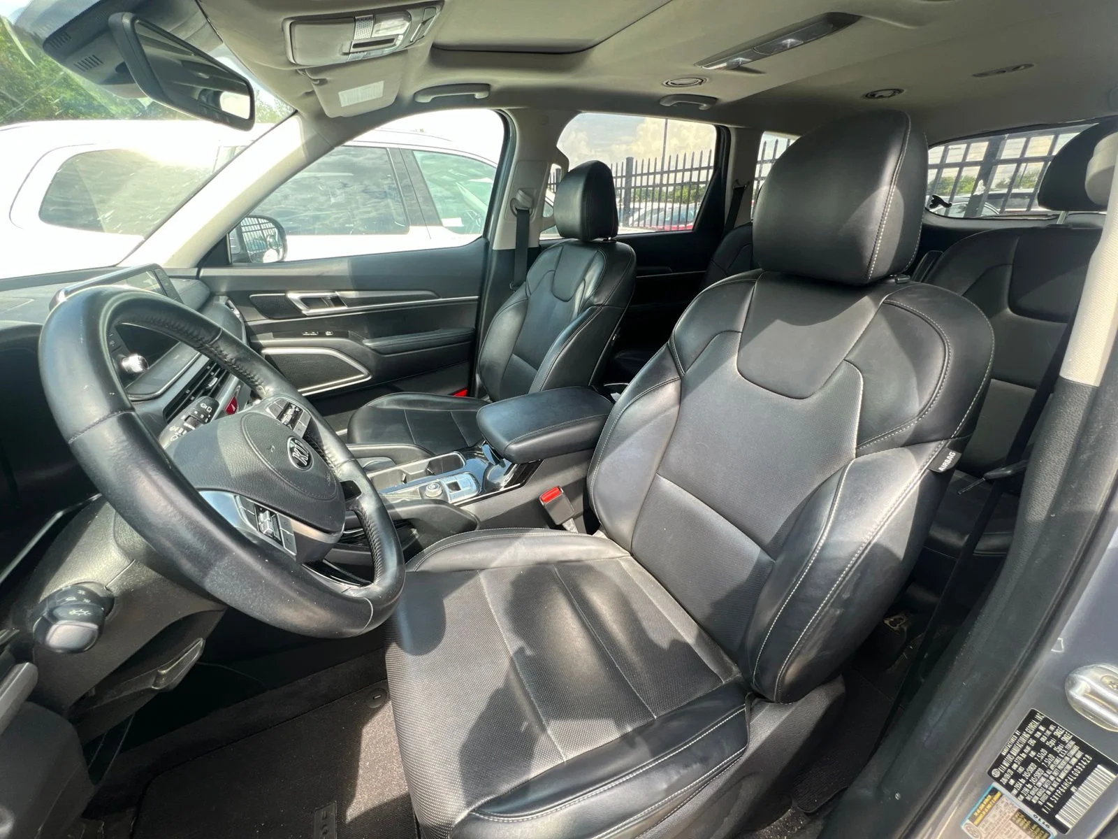 Used 2020 Silver Kia S image 5