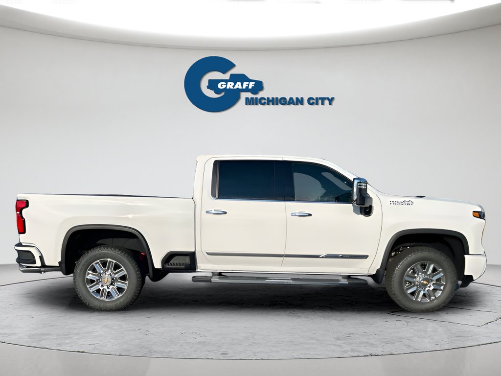 New 2026 Summit White Chevrolet High Country image 6