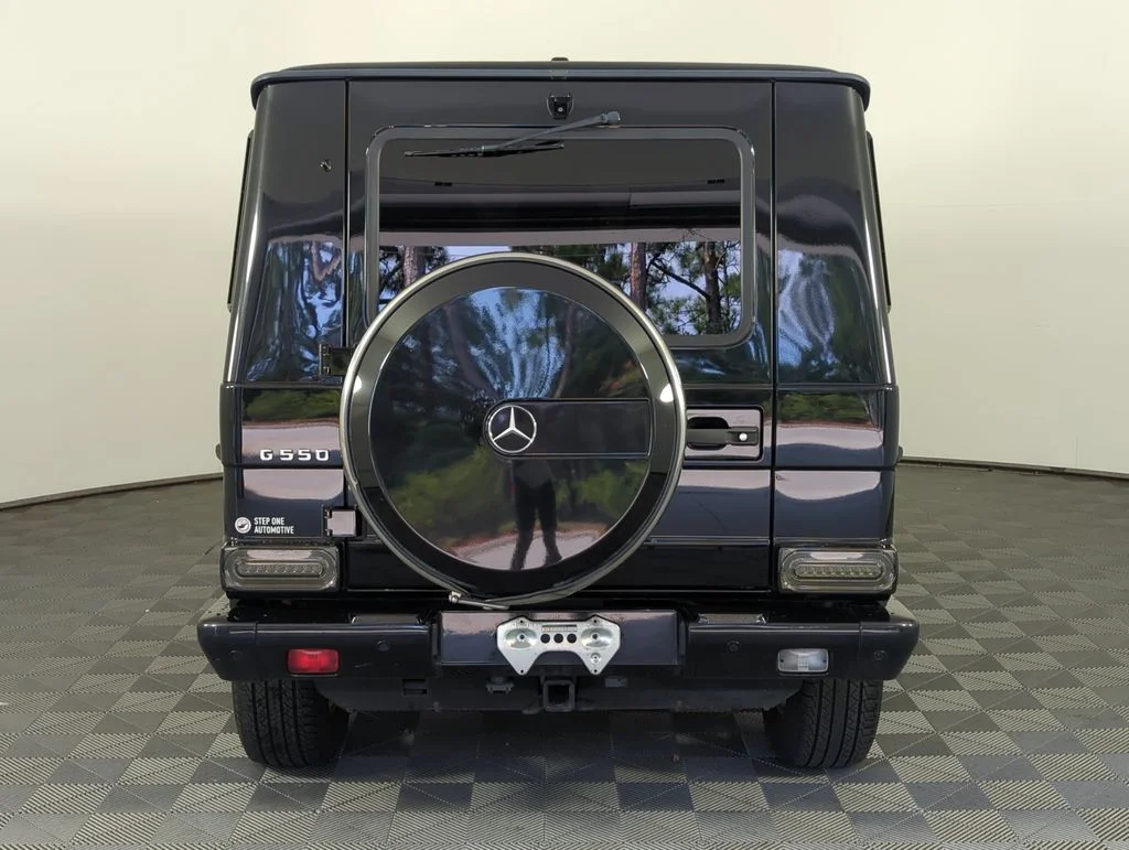 Used 2013  Mercedes-Benz G 550 image 5
