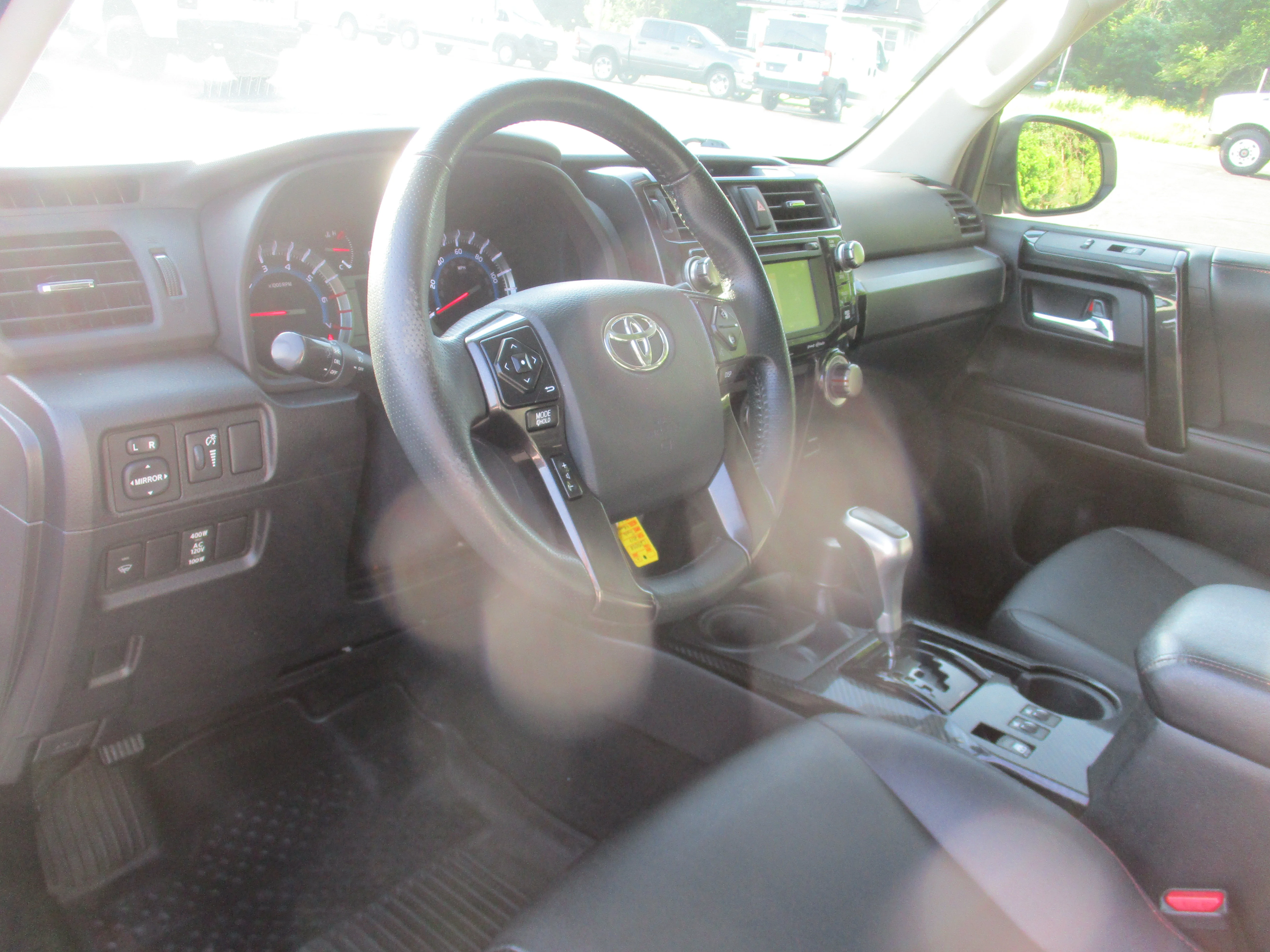 Used 2017 SUPER WHITE Toyota  image 31