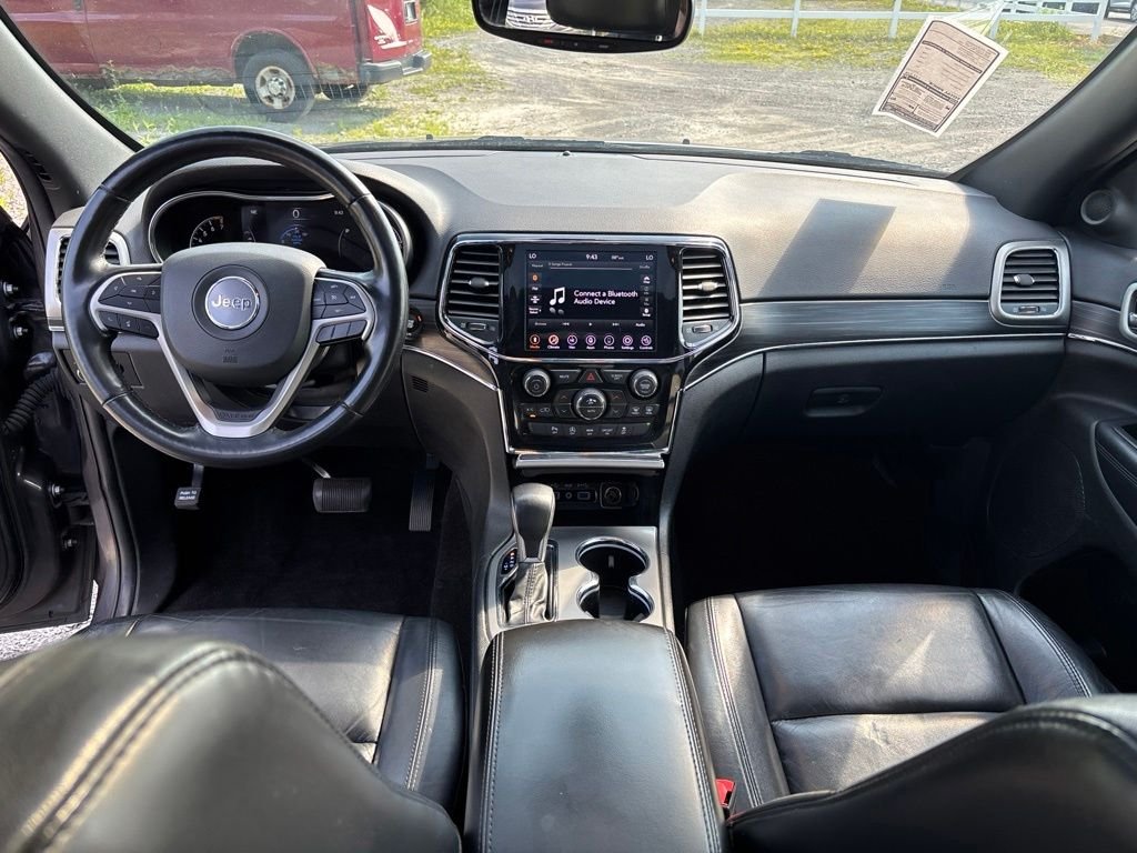 Used 2021 Gray Jeep Limited image 22