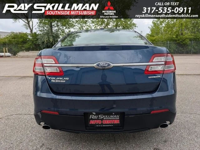 Used 2017 Blue Ford SE image 6