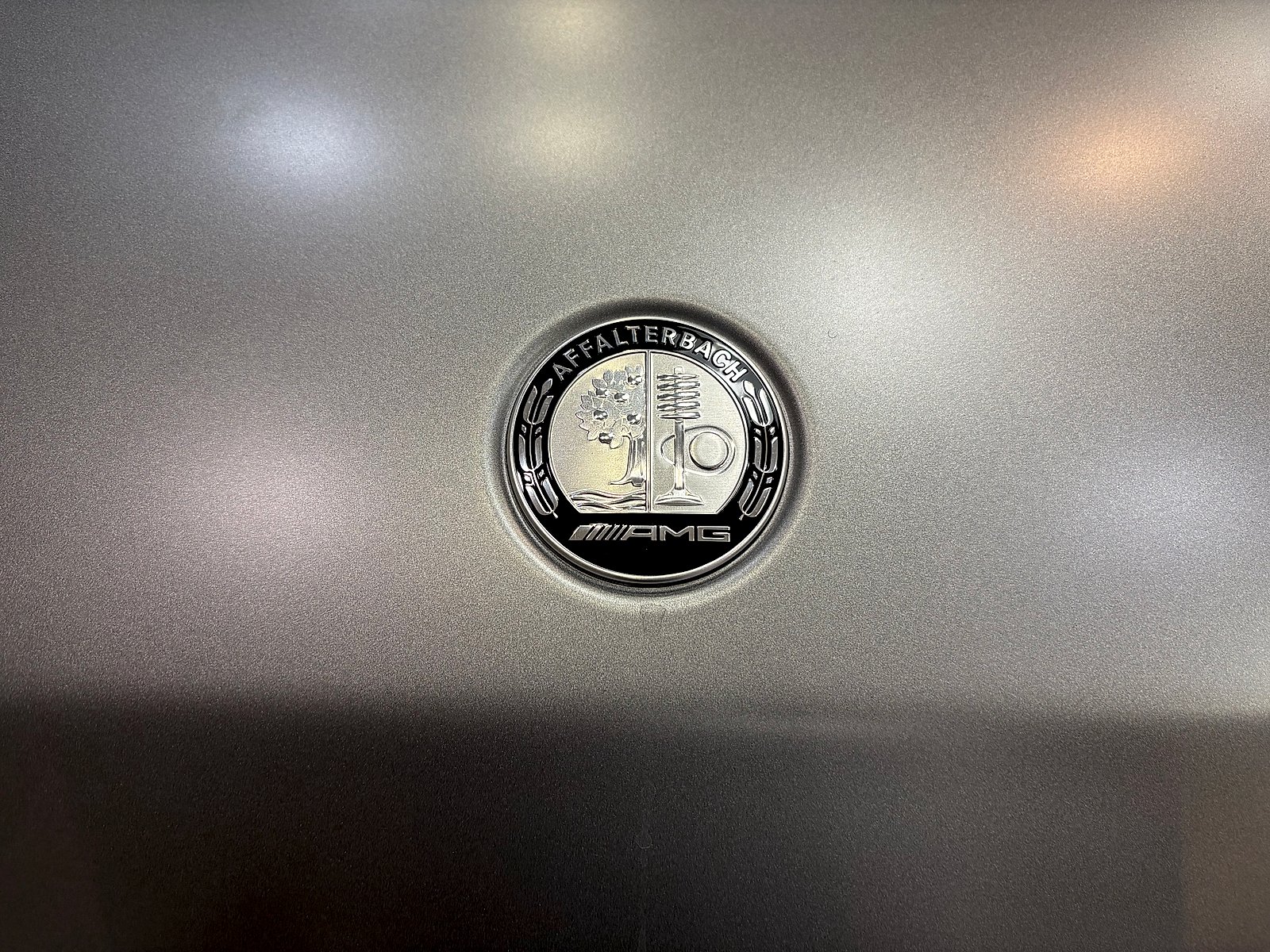 New 2027 MANUFAKTUR Platinum Magno Mercedes-Benz AMG® G 63 image 8