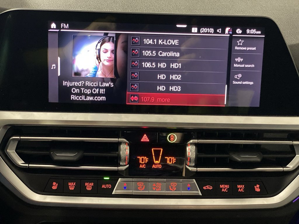 Used 2022  BMW Sedan 4D image 12