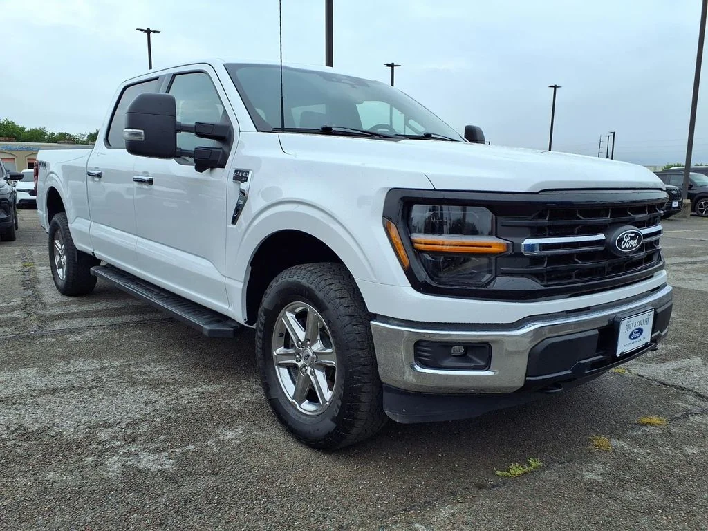 Used 2024 White Ford XLT image 14