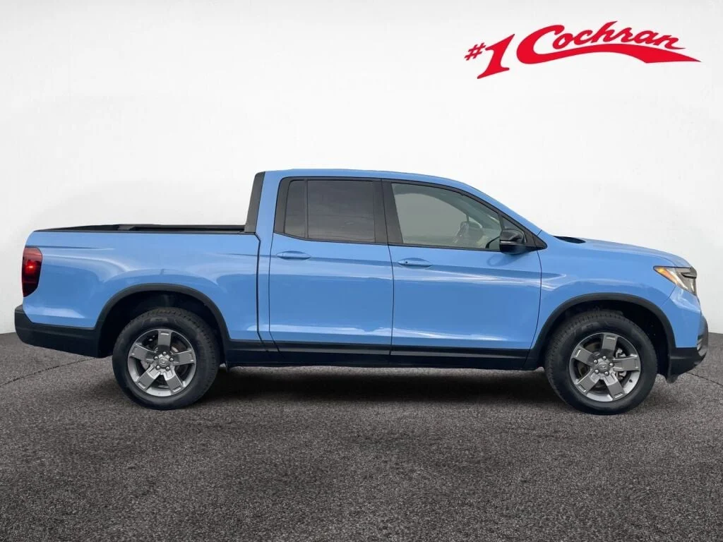 Used 2024 Diffused Sky Pearl Honda TrailSport image 27