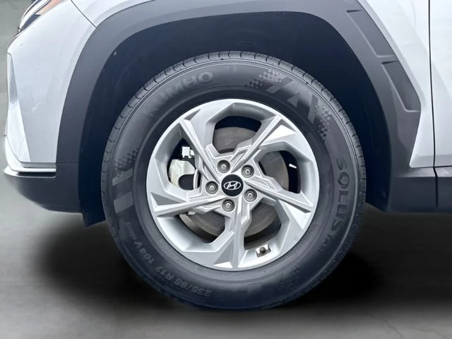 Used 2023 Silver Hyundai SEL image 23