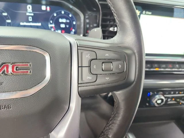 Used 2023 White Frost Tricoat GMC SLT image 25