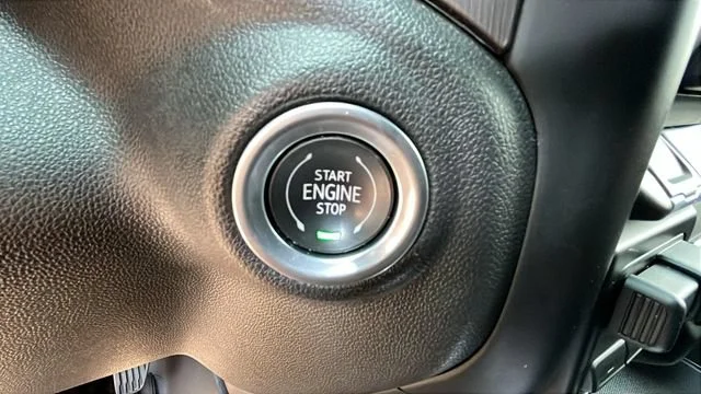 2022 GMC Sierra 2500HD AT4 - Photo 17