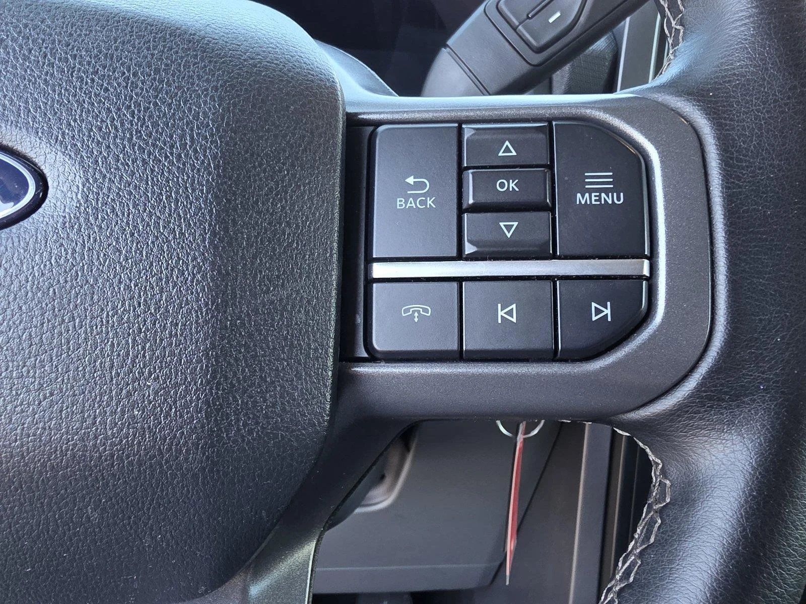 Used 2025  Ford XLT image 28