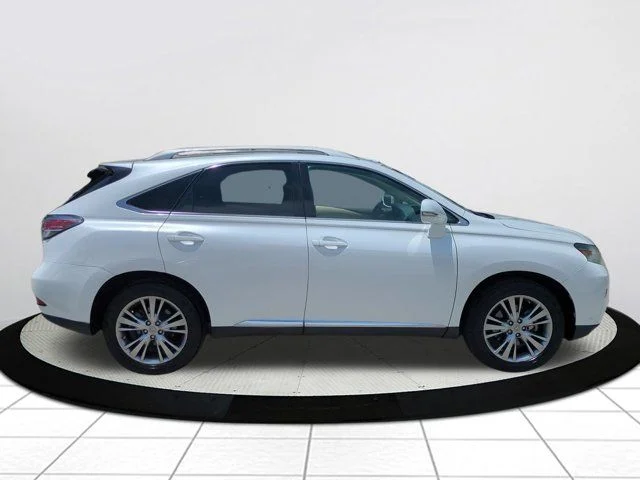 Used 2013 White Lexus 350 image 2