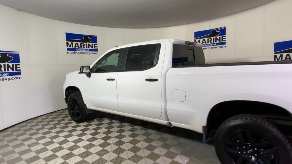 Used 2024 Summit White Chevrolet LT Trail Boss image 8