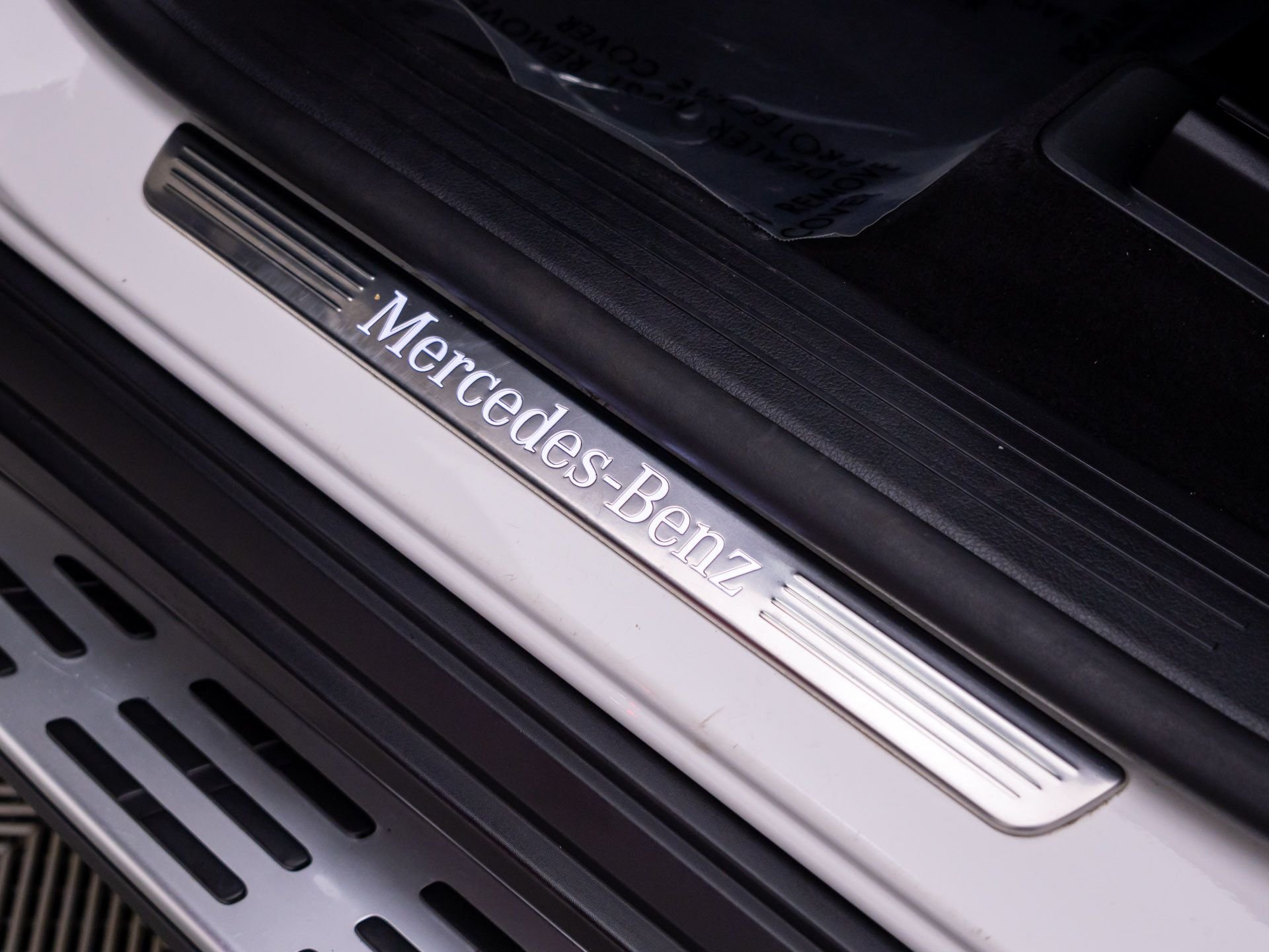 Used 2023 White Mercedes-Benz GLE 580 image 15