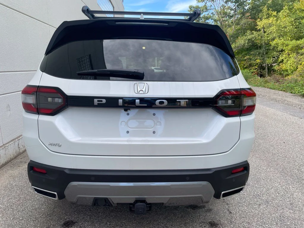 New 2026 Platinum White Pearl Honda EX-L image 5
