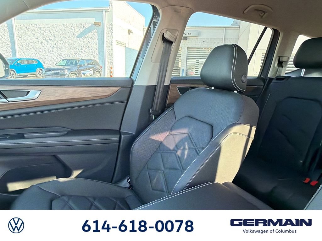 New 2026 Pure Gray Volkswagen SE w/Technology image 23