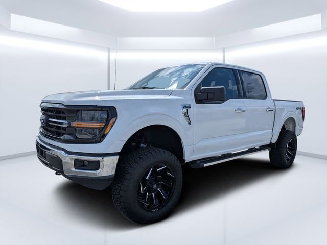 Used 2025 White Ford XLT image 7
