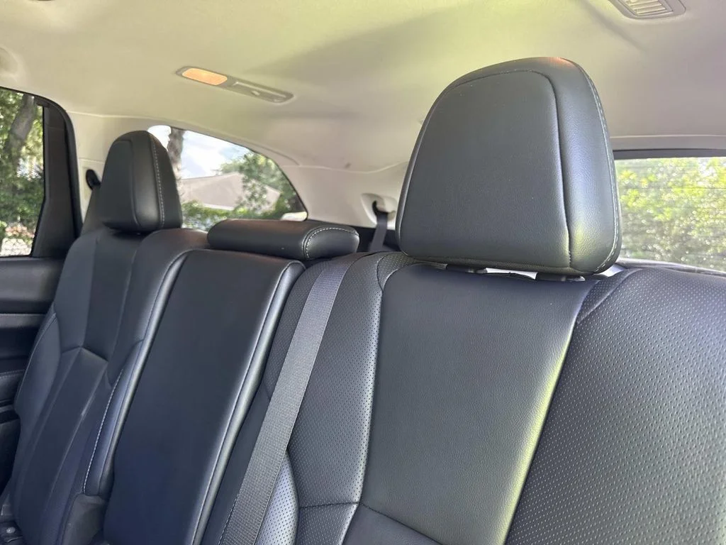 Used 2023 Black Subaru Limited image 15