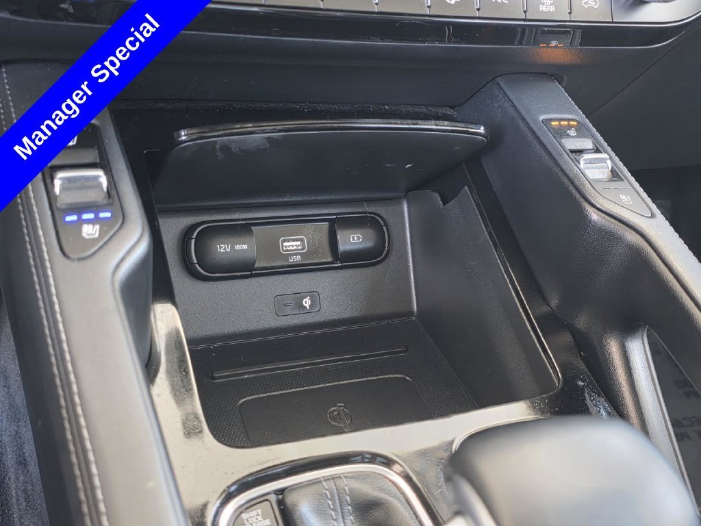 Used 2022 Purple Kia EX image 27