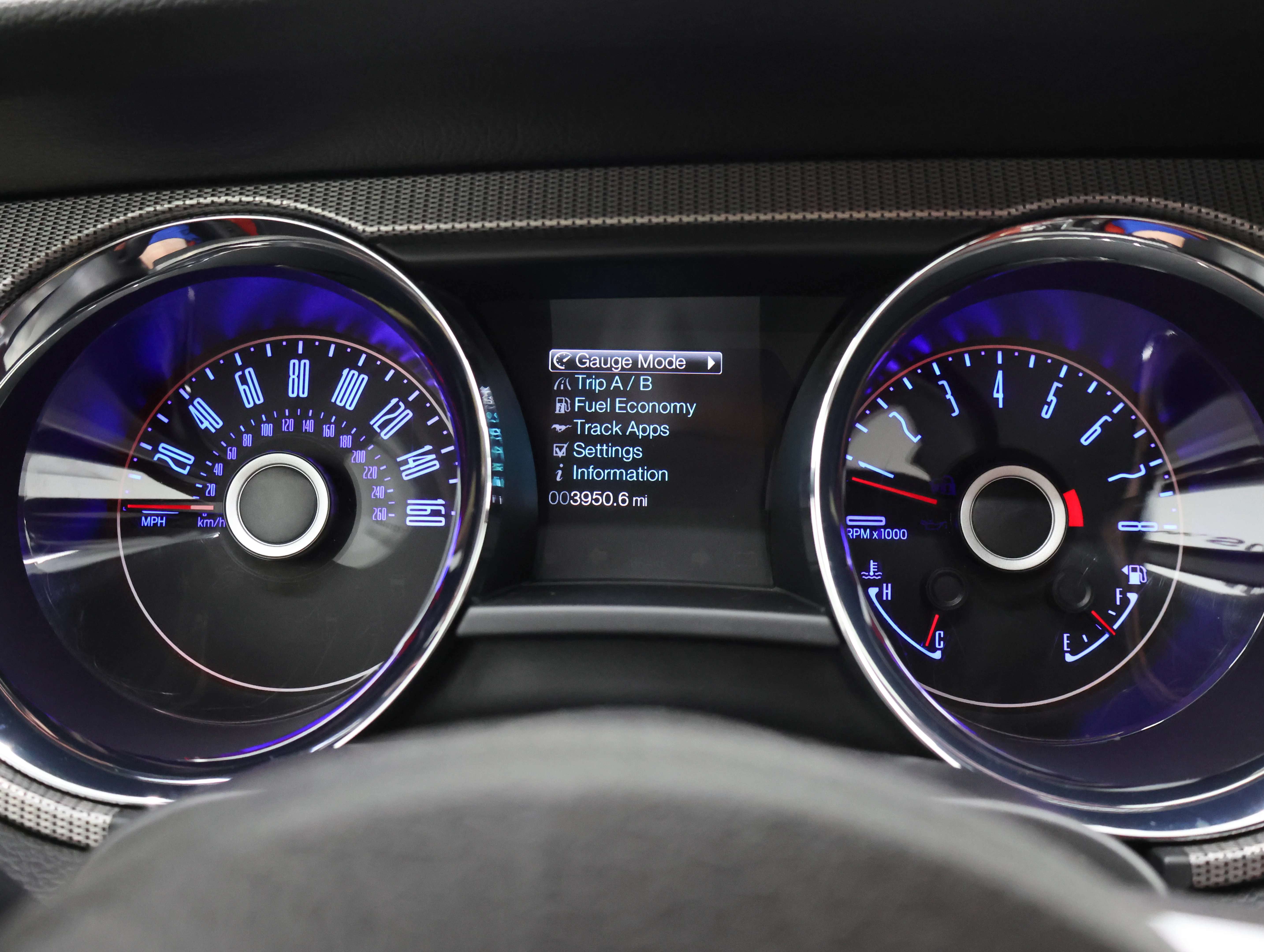 Used 2014 Sterling Gray Metallic Ford GT Premium image 10