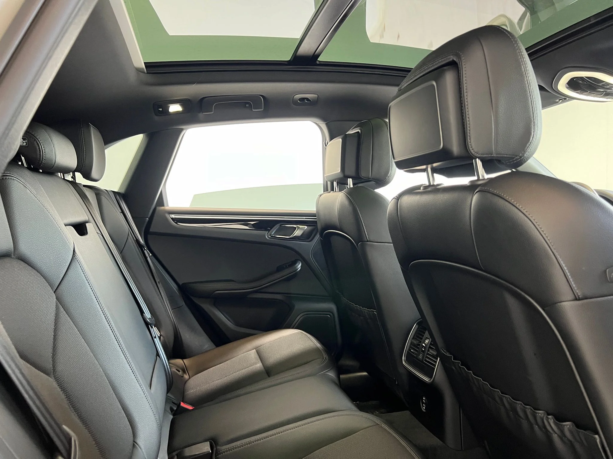 Used 2024 Gray Porsche Base image 24
