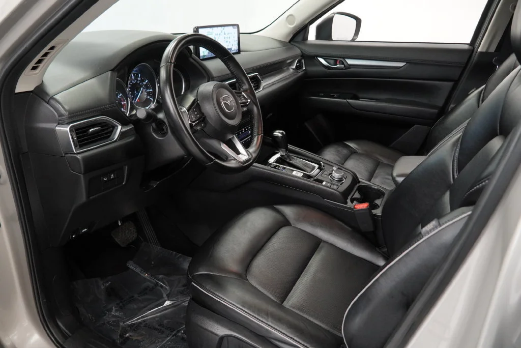 Used 2024 Tan Mazda 2.5 S Select image 14