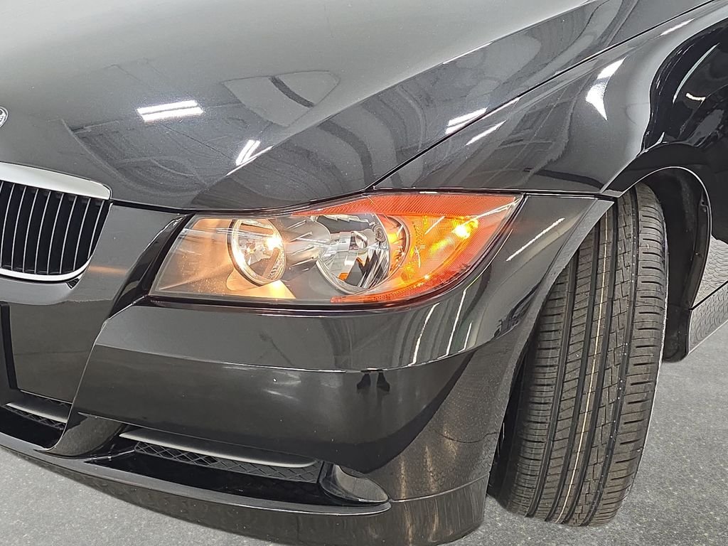 Used 2008 Black Sapphire Metallic BMW 328i image 29