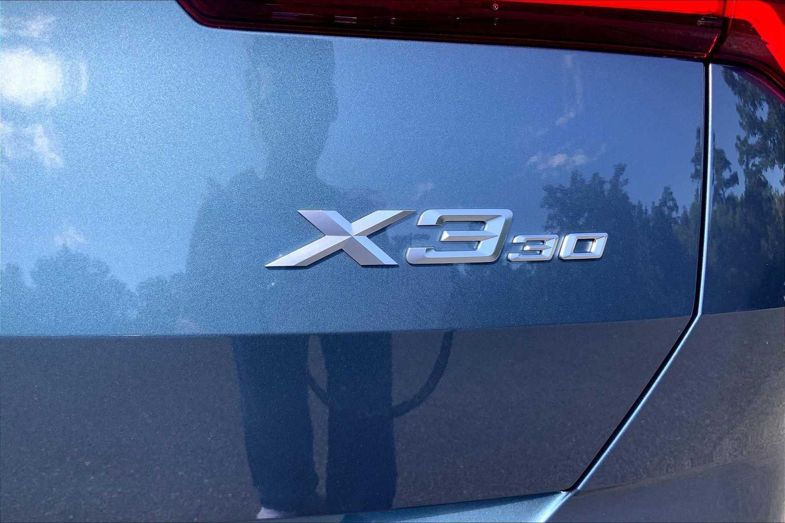 Used 2026 Arctic Race Blue metallic BMW 30 xDrive image 14