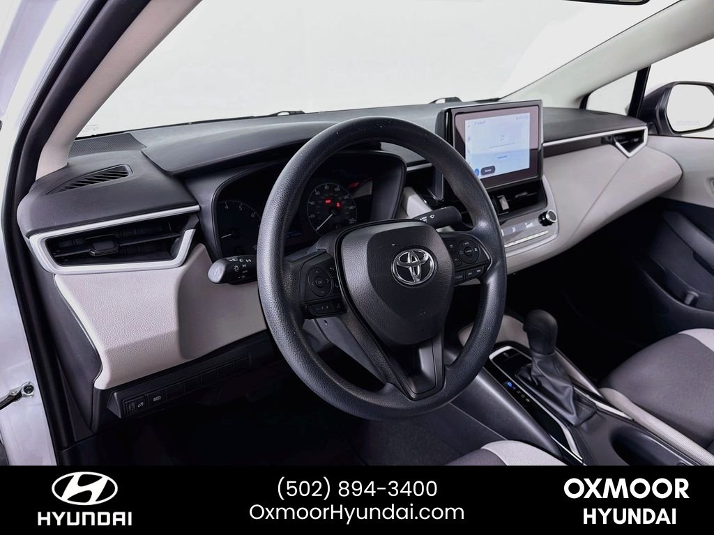 Used 2024 Ice Cap Toyota LE image 9