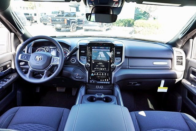 New 2026 Bright White Clear-Coat Exterior Paint RAM Big Horn image 23